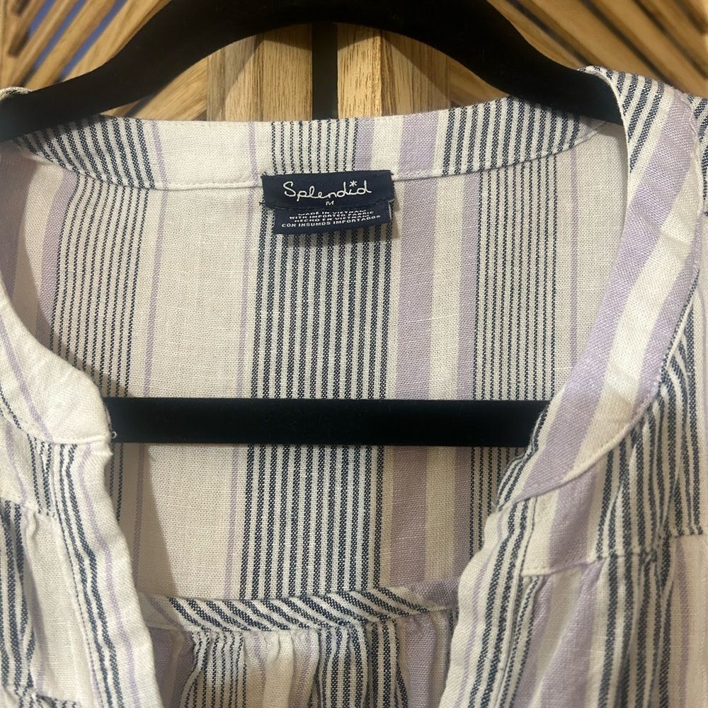 ❤️ 3/$18 Splendid Women’s Striped Shirt - Blue, White, Purple - Picture 2 of 5
